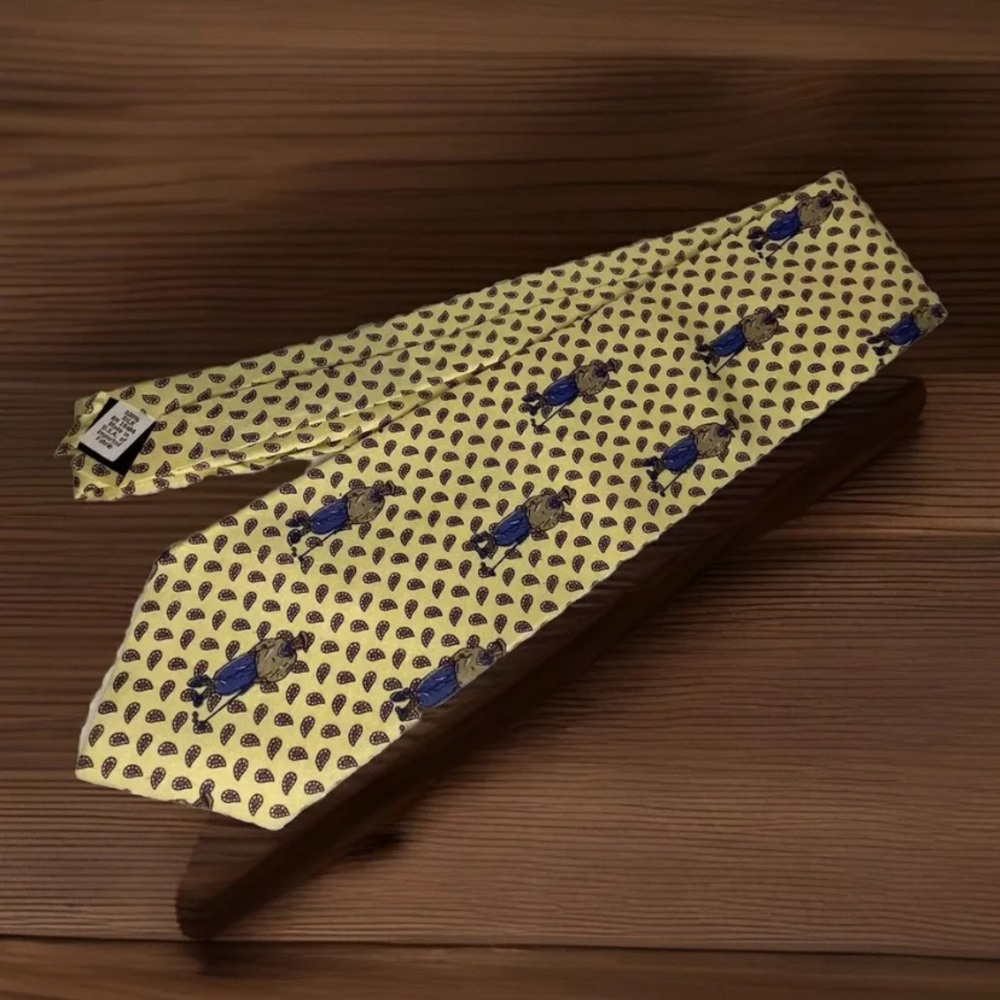 Classic Vintage Style 100% Silk Necktie Tie Golf Golfer Yellow